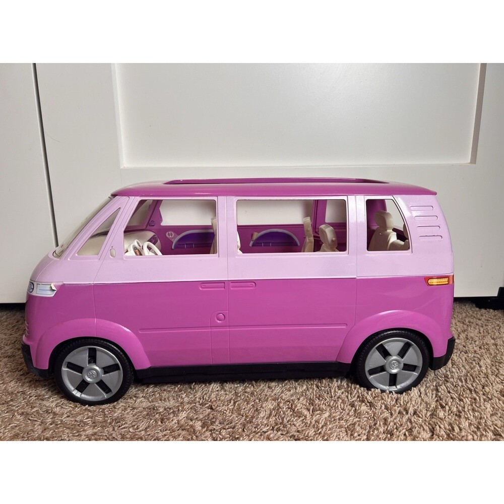 2002 Barbie Volkswagen VW Microbus Pink Van Mattel Horn Works Baby Car Seat